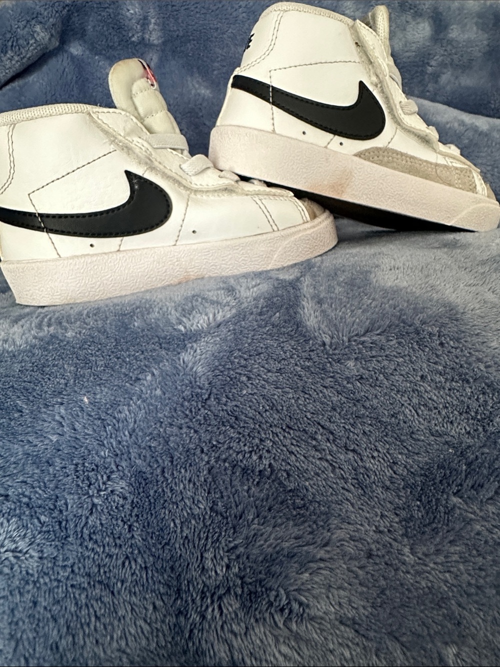 Nike Kids White Sneakers with Black Swoosh High-Tops